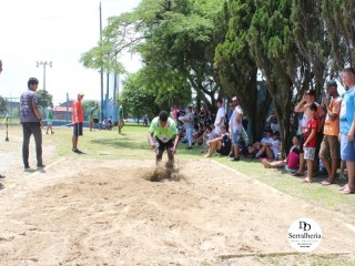 
<a style='margin-left: 5px;' class='btn btn-xs btn-social btn-facebook' href='https://www.facebook.com/sharer/sharer.php?u=https://boladovale.com.br/imgs/800-800-90/conteudo/fotos/1740/img9298.jpg' rel='popup' data-width='500' data-height='400'><i class='fa fa-facebook'></i>Compartilhar <span class='hidden-xs'>no Facebook</span>
</a> 
<a class='btn btn-default btn-xs' target='_blank' href='imgs/800-800-90/conteudo/fotos/1740/img9298.jpg'>
<span class='glyphicon glyphicon-cloud-download'></span> Salvar
</a> 
<span></span>