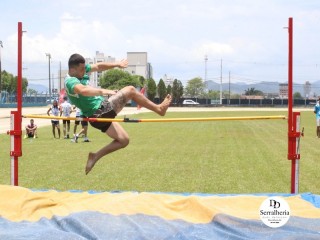 
<a style='margin-left: 5px;' class='btn btn-xs btn-social btn-facebook' href='https://www.facebook.com/sharer/sharer.php?u=https://boladovale.com.br/imgs/800-800-90/conteudo/fotos/1742/img9567.jpg' rel='popup' data-width='500' data-height='400'><i class='fa fa-facebook'></i>Compartilhar <span class='hidden-xs'>no Facebook</span>
</a> 
<a class='btn btn-default btn-xs' target='_blank' href='imgs/800-800-90/conteudo/fotos/1742/img9567.jpg'>
<span class='glyphicon glyphicon-cloud-download'></span> Salvar
</a> 
<span></span>