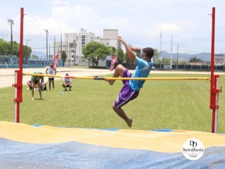 
<a style='margin-left: 5px;' class='btn btn-xs btn-social btn-facebook' href='https://www.facebook.com/sharer/sharer.php?u=https://boladovale.com.br/imgs/800-800-90/conteudo/fotos/1742/img9573.jpg' rel='popup' data-width='500' data-height='400'><i class='fa fa-facebook'></i>Compartilhar <span class='hidden-xs'>no Facebook</span>
</a> 
<a class='btn btn-default btn-xs' target='_blank' href='imgs/800-800-90/conteudo/fotos/1742/img9573.jpg'>
<span class='glyphicon glyphicon-cloud-download'></span> Salvar
</a> 
<span></span>
