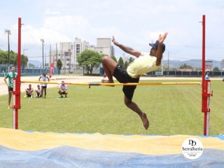 
<a style='margin-left: 5px;' class='btn btn-xs btn-social btn-facebook' href='https://www.facebook.com/sharer/sharer.php?u=https://boladovale.com.br/imgs/800-800-90/conteudo/fotos/1742/img9578.jpg' rel='popup' data-width='500' data-height='400'><i class='fa fa-facebook'></i>Compartilhar <span class='hidden-xs'>no Facebook</span>
</a> 
<a class='btn btn-default btn-xs' target='_blank' href='imgs/800-800-90/conteudo/fotos/1742/img9578.jpg'>
<span class='glyphicon glyphicon-cloud-download'></span> Salvar
</a> 
<span></span>