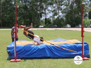 
<a style='margin-left: 5px;' class='btn btn-xs btn-social btn-facebook' href='https://www.facebook.com/sharer/sharer.php?u=https://boladovale.com.br/imgs/800-800-90/conteudo/fotos/1742/img9653.jpg' rel='popup' data-width='500' data-height='400'><i class='fa fa-facebook'></i>Compartilhar <span class='hidden-xs'>no Facebook</span>
</a> 
<a class='btn btn-default btn-xs' target='_blank' href='imgs/800-800-90/conteudo/fotos/1742/img9653.jpg'>
<span class='glyphicon glyphicon-cloud-download'></span> Salvar
</a> 
<span></span>