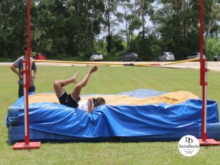 
<a style='margin-left: 5px;' class='btn btn-xs btn-social btn-facebook' href='https://www.facebook.com/sharer/sharer.php?u=https://boladovale.com.br/imgs/800-800-90/conteudo/fotos/1742/img9662.jpg' rel='popup' data-width='500' data-height='400'><i class='fa fa-facebook'></i>Compartilhar <span class='hidden-xs'>no Facebook</span>
</a> 
<a class='btn btn-default btn-xs' target='_blank' href='imgs/800-800-90/conteudo/fotos/1742/img9662.jpg'>
<span class='glyphicon glyphicon-cloud-download'></span> Salvar
</a> 
<span></span>
