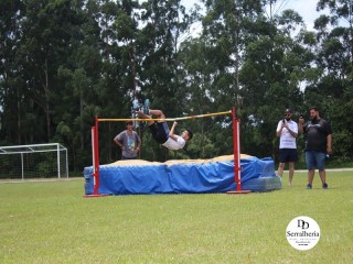 
<a style='margin-left: 5px;' class='btn btn-xs btn-social btn-facebook' href='https://www.facebook.com/sharer/sharer.php?u=https://boladovale.com.br/imgs/800-800-90/conteudo/fotos/1742/img9714.jpg' rel='popup' data-width='500' data-height='400'><i class='fa fa-facebook'></i>Compartilhar <span class='hidden-xs'>no Facebook</span>
</a> 
<a class='btn btn-default btn-xs' target='_blank' href='imgs/800-800-90/conteudo/fotos/1742/img9714.jpg'>
<span class='glyphicon glyphicon-cloud-download'></span> Salvar
</a> 
<span></span>