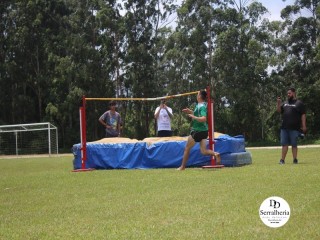 
<a style='margin-left: 5px;' class='btn btn-xs btn-social btn-facebook' href='https://www.facebook.com/sharer/sharer.php?u=https://boladovale.com.br/imgs/800-800-90/conteudo/fotos/1742/img9728.jpg' rel='popup' data-width='500' data-height='400'><i class='fa fa-facebook'></i>Compartilhar <span class='hidden-xs'>no Facebook</span>
</a> 
<a class='btn btn-default btn-xs' target='_blank' href='imgs/800-800-90/conteudo/fotos/1742/img9728.jpg'>
<span class='glyphicon glyphicon-cloud-download'></span> Salvar
</a> 
<span></span>