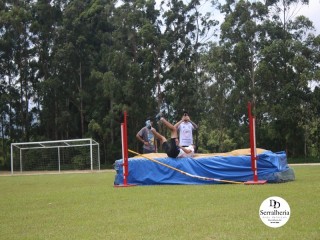 
<a style='margin-left: 5px;' class='btn btn-xs btn-social btn-facebook' href='https://www.facebook.com/sharer/sharer.php?u=https://boladovale.com.br/imgs/800-800-90/conteudo/fotos/1742/img9735.jpg' rel='popup' data-width='500' data-height='400'><i class='fa fa-facebook'></i>Compartilhar <span class='hidden-xs'>no Facebook</span>
</a> 
<a class='btn btn-default btn-xs' target='_blank' href='imgs/800-800-90/conteudo/fotos/1742/img9735.jpg'>
<span class='glyphicon glyphicon-cloud-download'></span> Salvar
</a> 
<span></span>