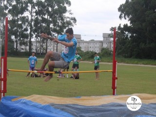 
<a style='margin-left: 5px;' class='btn btn-xs btn-social btn-facebook' href='https://www.facebook.com/sharer/sharer.php?u=https://boladovale.com.br/imgs/800-800-90/conteudo/fotos/1742/img9772.jpg' rel='popup' data-width='500' data-height='400'><i class='fa fa-facebook'></i>Compartilhar <span class='hidden-xs'>no Facebook</span>
</a> 
<a class='btn btn-default btn-xs' target='_blank' href='imgs/800-800-90/conteudo/fotos/1742/img9772.jpg'>
<span class='glyphicon glyphicon-cloud-download'></span> Salvar
</a> 
<span></span>