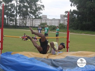 
<a style='margin-left: 5px;' class='btn btn-xs btn-social btn-facebook' href='https://www.facebook.com/sharer/sharer.php?u=https://boladovale.com.br/imgs/800-800-90/conteudo/fotos/1742/img9780.jpg' rel='popup' data-width='500' data-height='400'><i class='fa fa-facebook'></i>Compartilhar <span class='hidden-xs'>no Facebook</span>
</a> 
<a class='btn btn-default btn-xs' target='_blank' href='imgs/800-800-90/conteudo/fotos/1742/img9780.jpg'>
<span class='glyphicon glyphicon-cloud-download'></span> Salvar
</a> 
<span></span>