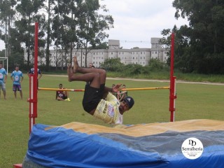 
<a style='margin-left: 5px;' class='btn btn-xs btn-social btn-facebook' href='https://www.facebook.com/sharer/sharer.php?u=https://boladovale.com.br/imgs/800-800-90/conteudo/fotos/1742/img9808.jpg' rel='popup' data-width='500' data-height='400'><i class='fa fa-facebook'></i>Compartilhar <span class='hidden-xs'>no Facebook</span>
</a> 
<a class='btn btn-default btn-xs' target='_blank' href='imgs/800-800-90/conteudo/fotos/1742/img9808.jpg'>
<span class='glyphicon glyphicon-cloud-download'></span> Salvar
</a> 
<span></span>