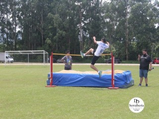 
<a style='margin-left: 5px;' class='btn btn-xs btn-social btn-facebook' href='https://www.facebook.com/sharer/sharer.php?u=https://boladovale.com.br/imgs/800-800-90/conteudo/fotos/1742/img9840.jpg' rel='popup' data-width='500' data-height='400'><i class='fa fa-facebook'></i>Compartilhar <span class='hidden-xs'>no Facebook</span>
</a> 
<a class='btn btn-default btn-xs' target='_blank' href='imgs/800-800-90/conteudo/fotos/1742/img9840.jpg'>
<span class='glyphicon glyphicon-cloud-download'></span> Salvar
</a> 
<span></span>