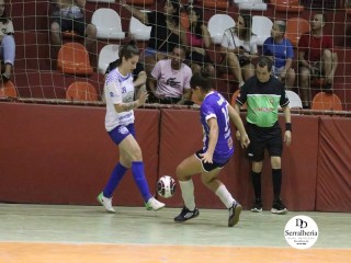 
<a style='margin-left: 5px;' class='btn btn-xs btn-social btn-facebook' href='https://www.facebook.com/sharer/sharer.php?u=https://boladovale.com.br/imgs/800-800-90/conteudo/fotos/1745/img9954.jpg' rel='popup' data-width='500' data-height='400'><i class='fa fa-facebook'></i>Compartilhar <span class='hidden-xs'>no Facebook</span>
</a> 
<a class='btn btn-default btn-xs' target='_blank' href='imgs/800-800-90/conteudo/fotos/1745/img9954.jpg'>
<span class='glyphicon glyphicon-cloud-download'></span> Salvar
</a> 
<span></span>