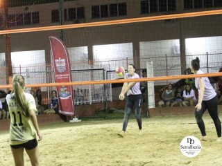 
<a style='margin-left: 5px;' class='btn btn-xs btn-social btn-facebook' href='https://www.facebook.com/sharer/sharer.php?u=https://boladovale.com.br/imgs/800-800-90/conteudo/fotos/1748/img9872.jpg' rel='popup' data-width='500' data-height='400'><i class='fa fa-facebook'></i>Compartilhar <span class='hidden-xs'>no Facebook</span>
</a> 
<a class='btn btn-default btn-xs' target='_blank' href='imgs/800-800-90/conteudo/fotos/1748/img9872.jpg'>
<span class='glyphicon glyphicon-cloud-download'></span> Salvar
</a> 
<span></span>