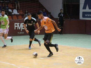 
<a style='margin-left: 5px;' class='btn btn-xs btn-social btn-facebook' href='https://www.facebook.com/sharer/sharer.php?u=https://boladovale.com.br/imgs/800-800-90/conteudo/fotos/1753/img0603.jpg' rel='popup' data-width='500' data-height='400'><i class='fa fa-facebook'></i>Compartilhar <span class='hidden-xs'>no Facebook</span>
</a> 
<a class='btn btn-default btn-xs' target='_blank' href='imgs/800-800-90/conteudo/fotos/1753/img0603.jpg'>
<span class='glyphicon glyphicon-cloud-download'></span> Salvar
</a> 
<span></span>