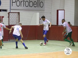 
<a style='margin-left: 5px;' class='btn btn-xs btn-social btn-facebook' href='https://www.facebook.com/sharer/sharer.php?u=https://boladovale.com.br/imgs/800-800-90/conteudo/fotos/1754/img0701.jpg' rel='popup' data-width='500' data-height='400'><i class='fa fa-facebook'></i>Compartilhar <span class='hidden-xs'>no Facebook</span>
</a> 
<a class='btn btn-default btn-xs' target='_blank' href='imgs/800-800-90/conteudo/fotos/1754/img0701.jpg'>
<span class='glyphicon glyphicon-cloud-download'></span> Salvar
</a> 
<span></span>
