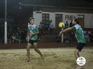 
<a style='margin-left: 5px;' class='btn btn-xs btn-social btn-facebook' href='https://www.facebook.com/sharer/sharer.php?u=https://boladovale.com.br/imgs/800-800-90/conteudo/fotos/1755/img0531.jpg' rel='popup' data-width='500' data-height='400'><i class='fa fa-facebook'></i>Compartilhar <span class='hidden-xs'>no Facebook</span>
</a> 
<a class='btn btn-default btn-xs' target='_blank' href='imgs/800-800-90/conteudo/fotos/1755/img0531.jpg'>
<span class='glyphicon glyphicon-cloud-download'></span> Salvar
</a> 
<span></span>