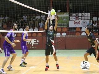 
<a style='margin-left: 5px;' class='btn btn-xs btn-social btn-facebook' href='https://www.facebook.com/sharer/sharer.php?u=https://boladovale.com.br/imgs/800-800-90/conteudo/fotos/1757/img0893.jpg' rel='popup' data-width='500' data-height='400'><i class='fa fa-facebook'></i>Compartilhar <span class='hidden-xs'>no Facebook</span>
</a> 
<a class='btn btn-default btn-xs' target='_blank' href='imgs/800-800-90/conteudo/fotos/1757/img0893.jpg'>
<span class='glyphicon glyphicon-cloud-download'></span> Salvar
</a> 
<span></span>