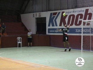 
<a style='margin-left: 5px;' class='btn btn-xs btn-social btn-facebook' href='https://www.facebook.com/sharer/sharer.php?u=https://boladovale.com.br/imgs/800-800-90/conteudo/fotos/1757/img0896.jpg' rel='popup' data-width='500' data-height='400'><i class='fa fa-facebook'></i>Compartilhar <span class='hidden-xs'>no Facebook</span>
</a> 
<a class='btn btn-default btn-xs' target='_blank' href='imgs/800-800-90/conteudo/fotos/1757/img0896.jpg'>
<span class='glyphicon glyphicon-cloud-download'></span> Salvar
</a> 
<span></span>