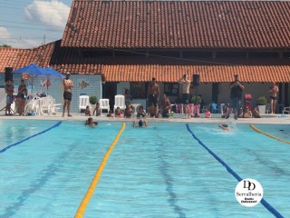 
<a style='margin-left: 5px;' class='btn btn-xs btn-social btn-facebook' href='https://www.facebook.com/sharer/sharer.php?u=https://boladovale.com.br/imgs/800-800-90/conteudo/fotos/1765/img1377.jpg' rel='popup' data-width='500' data-height='400'><i class='fa fa-facebook'></i>Compartilhar <span class='hidden-xs'>no Facebook</span>
</a> 
<a class='btn btn-default btn-xs' target='_blank' href='imgs/800-800-90/conteudo/fotos/1765/img1377.jpg'>
<span class='glyphicon glyphicon-cloud-download'></span> Salvar
</a> 
<span></span>