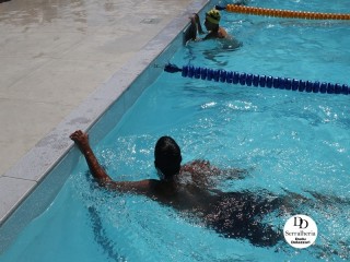 
<a style='margin-left: 5px;' class='btn btn-xs btn-social btn-facebook' href='https://www.facebook.com/sharer/sharer.php?u=https://boladovale.com.br/imgs/800-800-90/conteudo/fotos/1765/img1438-107.jpg' rel='popup' data-width='500' data-height='400'><i class='fa fa-facebook'></i>Compartilhar <span class='hidden-xs'>no Facebook</span>
</a> 
<a class='btn btn-default btn-xs' target='_blank' href='imgs/800-800-90/conteudo/fotos/1765/img1438-107.jpg'>
<span class='glyphicon glyphicon-cloud-download'></span> Salvar
</a> 
<span></span>