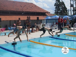 
<a style='margin-left: 5px;' class='btn btn-xs btn-social btn-facebook' href='https://www.facebook.com/sharer/sharer.php?u=https://boladovale.com.br/imgs/800-800-90/conteudo/fotos/1765/img1438-51.jpg' rel='popup' data-width='500' data-height='400'><i class='fa fa-facebook'></i>Compartilhar <span class='hidden-xs'>no Facebook</span>
</a> 
<a class='btn btn-default btn-xs' target='_blank' href='imgs/800-800-90/conteudo/fotos/1765/img1438-51.jpg'>
<span class='glyphicon glyphicon-cloud-download'></span> Salvar
</a> 
<span></span>