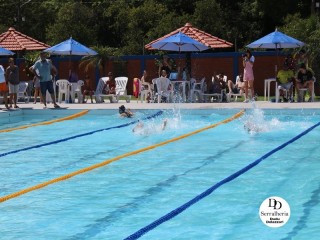 
<a style='margin-left: 5px;' class='btn btn-xs btn-social btn-facebook' href='https://www.facebook.com/sharer/sharer.php?u=https://boladovale.com.br/imgs/800-800-90/conteudo/fotos/1765/img1438-6.jpg' rel='popup' data-width='500' data-height='400'><i class='fa fa-facebook'></i>Compartilhar <span class='hidden-xs'>no Facebook</span>
</a> 
<a class='btn btn-default btn-xs' target='_blank' href='imgs/800-800-90/conteudo/fotos/1765/img1438-6.jpg'>
<span class='glyphicon glyphicon-cloud-download'></span> Salvar
</a> 
<span></span>