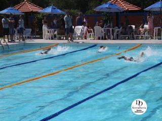 
<a style='margin-left: 5px;' class='btn btn-xs btn-social btn-facebook' href='https://www.facebook.com/sharer/sharer.php?u=https://boladovale.com.br/imgs/800-800-90/conteudo/fotos/1765/img1438-65.jpg' rel='popup' data-width='500' data-height='400'><i class='fa fa-facebook'></i>Compartilhar <span class='hidden-xs'>no Facebook</span>
</a> 
<a class='btn btn-default btn-xs' target='_blank' href='imgs/800-800-90/conteudo/fotos/1765/img1438-65.jpg'>
<span class='glyphicon glyphicon-cloud-download'></span> Salvar
</a> 
<span></span>