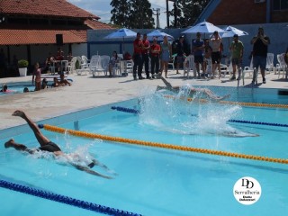 
<a style='margin-left: 5px;' class='btn btn-xs btn-social btn-facebook' href='https://www.facebook.com/sharer/sharer.php?u=https://boladovale.com.br/imgs/800-800-90/conteudo/fotos/1765/img1438-79.jpg' rel='popup' data-width='500' data-height='400'><i class='fa fa-facebook'></i>Compartilhar <span class='hidden-xs'>no Facebook</span>
</a> 
<a class='btn btn-default btn-xs' target='_blank' href='imgs/800-800-90/conteudo/fotos/1765/img1438-79.jpg'>
<span class='glyphicon glyphicon-cloud-download'></span> Salvar
</a> 
<span></span>