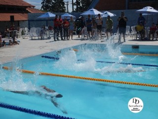 
<a style='margin-left: 5px;' class='btn btn-xs btn-social btn-facebook' href='https://www.facebook.com/sharer/sharer.php?u=https://boladovale.com.br/imgs/800-800-90/conteudo/fotos/1765/img1438-81.jpg' rel='popup' data-width='500' data-height='400'><i class='fa fa-facebook'></i>Compartilhar <span class='hidden-xs'>no Facebook</span>
</a> 
<a class='btn btn-default btn-xs' target='_blank' href='imgs/800-800-90/conteudo/fotos/1765/img1438-81.jpg'>
<span class='glyphicon glyphicon-cloud-download'></span> Salvar
</a> 
<span></span>