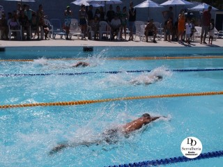 
<a style='margin-left: 5px;' class='btn btn-xs btn-social btn-facebook' href='https://www.facebook.com/sharer/sharer.php?u=https://boladovale.com.br/imgs/800-800-90/conteudo/fotos/1765/img1438-88.jpg' rel='popup' data-width='500' data-height='400'><i class='fa fa-facebook'></i>Compartilhar <span class='hidden-xs'>no Facebook</span>
</a> 
<a class='btn btn-default btn-xs' target='_blank' href='imgs/800-800-90/conteudo/fotos/1765/img1438-88.jpg'>
<span class='glyphicon glyphicon-cloud-download'></span> Salvar
</a> 
<span></span>