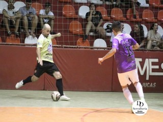
<a style='margin-left: 5px;' class='btn btn-xs btn-social btn-facebook' href='https://www.facebook.com/sharer/sharer.php?u=https://boladovale.com.br/imgs/800-800-90/conteudo/fotos/1771/img2029.jpg' rel='popup' data-width='500' data-height='400'><i class='fa fa-facebook'></i>Compartilhar <span class='hidden-xs'>no Facebook</span>
</a> 
<a class='btn btn-default btn-xs' target='_blank' href='imgs/800-800-90/conteudo/fotos/1771/img2029.jpg'>
<span class='glyphicon glyphicon-cloud-download'></span> Salvar
</a> 
<span></span>