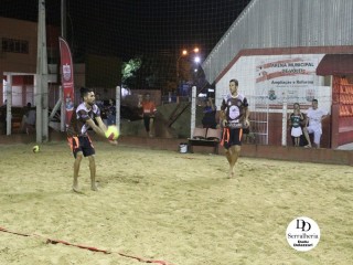 
<a style='margin-left: 5px;' class='btn btn-xs btn-social btn-facebook' href='https://www.facebook.com/sharer/sharer.php?u=https://boladovale.com.br/imgs/800-800-90/conteudo/fotos/1773/img2254.jpg' rel='popup' data-width='500' data-height='400'><i class='fa fa-facebook'></i>Compartilhar <span class='hidden-xs'>no Facebook</span>
</a> 
<a class='btn btn-default btn-xs' target='_blank' href='imgs/800-800-90/conteudo/fotos/1773/img2254.jpg'>
<span class='glyphicon glyphicon-cloud-download'></span> Salvar
</a> 
<span></span>