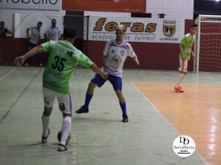 
<a style='margin-left: 5px;' class='btn btn-xs btn-social btn-facebook' href='https://www.facebook.com/sharer/sharer.php?u=https://boladovale.com.br/imgs/800-800-90/conteudo/fotos/1780/img2924.jpg' rel='popup' data-width='500' data-height='400'><i class='fa fa-facebook'></i>Compartilhar <span class='hidden-xs'>no Facebook</span>
</a> 
<a class='btn btn-default btn-xs' target='_blank' href='imgs/800-800-90/conteudo/fotos/1780/img2924.jpg'>
<span class='glyphicon glyphicon-cloud-download'></span> Salvar
</a> 
<span></span>