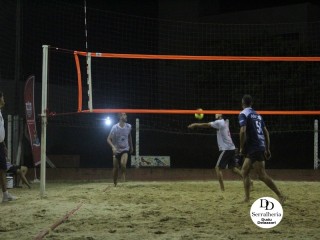 
<a style='margin-left: 5px;' class='btn btn-xs btn-social btn-facebook' href='https://www.facebook.com/sharer/sharer.php?u=https://boladovale.com.br/imgs/800-800-90/conteudo/fotos/1784/img2077.jpg' rel='popup' data-width='500' data-height='400'><i class='fa fa-facebook'></i>Compartilhar <span class='hidden-xs'>no Facebook</span>
</a> 
<a class='btn btn-default btn-xs' target='_blank' href='imgs/800-800-90/conteudo/fotos/1784/img2077.jpg'>
<span class='glyphicon glyphicon-cloud-download'></span> Salvar
</a> 
<span></span>
