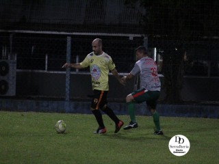 
<a style='margin-left: 5px;' class='btn btn-xs btn-social btn-facebook' href='https://www.facebook.com/sharer/sharer.php?u=https://boladovale.com.br/imgs/800-800-90/conteudo/fotos/1785/img2274.jpg' rel='popup' data-width='500' data-height='400'><i class='fa fa-facebook'></i>Compartilhar <span class='hidden-xs'>no Facebook</span>
</a> 
<a class='btn btn-default btn-xs' target='_blank' href='imgs/800-800-90/conteudo/fotos/1785/img2274.jpg'>
<span class='glyphicon glyphicon-cloud-download'></span> Salvar
</a> 
<span></span>