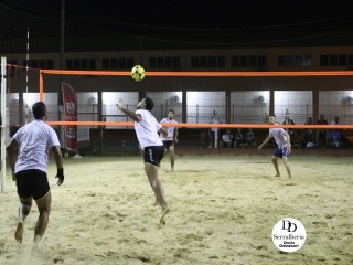 
<a style='margin-left: 5px;' class='btn btn-xs btn-social btn-facebook' href='https://www.facebook.com/sharer/sharer.php?u=https://boladovale.com.br/imgs/800-800-90/conteudo/fotos/1786/img3294.jpg' rel='popup' data-width='500' data-height='400'><i class='fa fa-facebook'></i>Compartilhar <span class='hidden-xs'>no Facebook</span>
</a> 
<a class='btn btn-default btn-xs' target='_blank' href='imgs/800-800-90/conteudo/fotos/1786/img3294.jpg'>
<span class='glyphicon glyphicon-cloud-download'></span> Salvar
</a> 
<span></span>