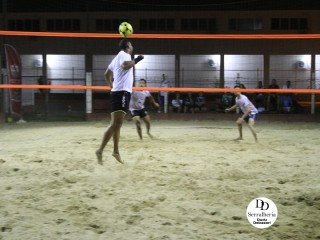 
<a style='margin-left: 5px;' class='btn btn-xs btn-social btn-facebook' href='https://www.facebook.com/sharer/sharer.php?u=https://boladovale.com.br/imgs/800-800-90/conteudo/fotos/1786/img3301.jpg' rel='popup' data-width='500' data-height='400'><i class='fa fa-facebook'></i>Compartilhar <span class='hidden-xs'>no Facebook</span>
</a> 
<a class='btn btn-default btn-xs' target='_blank' href='imgs/800-800-90/conteudo/fotos/1786/img3301.jpg'>
<span class='glyphicon glyphicon-cloud-download'></span> Salvar
</a> 
<span></span>