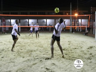 
<a style='margin-left: 5px;' class='btn btn-xs btn-social btn-facebook' href='https://www.facebook.com/sharer/sharer.php?u=https://boladovale.com.br/imgs/800-800-90/conteudo/fotos/1786/img3311.jpg' rel='popup' data-width='500' data-height='400'><i class='fa fa-facebook'></i>Compartilhar <span class='hidden-xs'>no Facebook</span>
</a> 
<a class='btn btn-default btn-xs' target='_blank' href='imgs/800-800-90/conteudo/fotos/1786/img3311.jpg'>
<span class='glyphicon glyphicon-cloud-download'></span> Salvar
</a> 
<span></span>