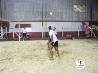 
<a style='margin-left: 5px;' class='btn btn-xs btn-social btn-facebook' href='https://www.facebook.com/sharer/sharer.php?u=https://boladovale.com.br/imgs/800-800-90/conteudo/fotos/1786/img3317.jpg' rel='popup' data-width='500' data-height='400'><i class='fa fa-facebook'></i>Compartilhar <span class='hidden-xs'>no Facebook</span>
</a> 
<a class='btn btn-default btn-xs' target='_blank' href='imgs/800-800-90/conteudo/fotos/1786/img3317.jpg'>
<span class='glyphicon glyphicon-cloud-download'></span> Salvar
</a> 
<span></span>