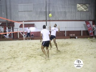 
<a style='margin-left: 5px;' class='btn btn-xs btn-social btn-facebook' href='https://www.facebook.com/sharer/sharer.php?u=https://boladovale.com.br/imgs/800-800-90/conteudo/fotos/1786/img3318.jpg' rel='popup' data-width='500' data-height='400'><i class='fa fa-facebook'></i>Compartilhar <span class='hidden-xs'>no Facebook</span>
</a> 
<a class='btn btn-default btn-xs' target='_blank' href='imgs/800-800-90/conteudo/fotos/1786/img3318.jpg'>
<span class='glyphicon glyphicon-cloud-download'></span> Salvar
</a> 
<span></span>