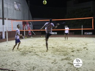 
<a style='margin-left: 5px;' class='btn btn-xs btn-social btn-facebook' href='https://www.facebook.com/sharer/sharer.php?u=https://boladovale.com.br/imgs/800-800-90/conteudo/fotos/1786/img3338.jpg' rel='popup' data-width='500' data-height='400'><i class='fa fa-facebook'></i>Compartilhar <span class='hidden-xs'>no Facebook</span>
</a> 
<a class='btn btn-default btn-xs' target='_blank' href='imgs/800-800-90/conteudo/fotos/1786/img3338.jpg'>
<span class='glyphicon glyphicon-cloud-download'></span> Salvar
</a> 
<span></span>