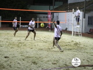 
<a style='margin-left: 5px;' class='btn btn-xs btn-social btn-facebook' href='https://www.facebook.com/sharer/sharer.php?u=https://boladovale.com.br/imgs/800-800-90/conteudo/fotos/1786/img3347.jpg' rel='popup' data-width='500' data-height='400'><i class='fa fa-facebook'></i>Compartilhar <span class='hidden-xs'>no Facebook</span>
</a> 
<a class='btn btn-default btn-xs' target='_blank' href='imgs/800-800-90/conteudo/fotos/1786/img3347.jpg'>
<span class='glyphicon glyphicon-cloud-download'></span> Salvar
</a> 
<span></span>