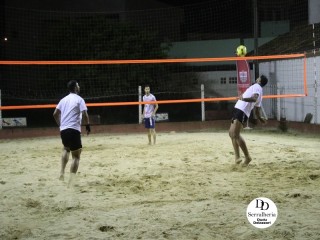
<a style='margin-left: 5px;' class='btn btn-xs btn-social btn-facebook' href='https://www.facebook.com/sharer/sharer.php?u=https://boladovale.com.br/imgs/800-800-90/conteudo/fotos/1786/img3362.jpg' rel='popup' data-width='500' data-height='400'><i class='fa fa-facebook'></i>Compartilhar <span class='hidden-xs'>no Facebook</span>
</a> 
<a class='btn btn-default btn-xs' target='_blank' href='imgs/800-800-90/conteudo/fotos/1786/img3362.jpg'>
<span class='glyphicon glyphicon-cloud-download'></span> Salvar
</a> 
<span></span>