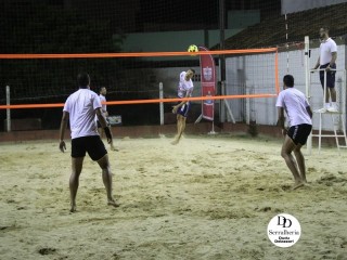 
<a style='margin-left: 5px;' class='btn btn-xs btn-social btn-facebook' href='https://www.facebook.com/sharer/sharer.php?u=https://boladovale.com.br/imgs/800-800-90/conteudo/fotos/1786/img3366.jpg' rel='popup' data-width='500' data-height='400'><i class='fa fa-facebook'></i>Compartilhar <span class='hidden-xs'>no Facebook</span>
</a> 
<a class='btn btn-default btn-xs' target='_blank' href='imgs/800-800-90/conteudo/fotos/1786/img3366.jpg'>
<span class='glyphicon glyphicon-cloud-download'></span> Salvar
</a> 
<span></span>
