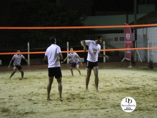 
<a style='margin-left: 5px;' class='btn btn-xs btn-social btn-facebook' href='https://www.facebook.com/sharer/sharer.php?u=https://boladovale.com.br/imgs/800-800-90/conteudo/fotos/1786/img3371.jpg' rel='popup' data-width='500' data-height='400'><i class='fa fa-facebook'></i>Compartilhar <span class='hidden-xs'>no Facebook</span>
</a> 
<a class='btn btn-default btn-xs' target='_blank' href='imgs/800-800-90/conteudo/fotos/1786/img3371.jpg'>
<span class='glyphicon glyphicon-cloud-download'></span> Salvar
</a> 
<span></span>