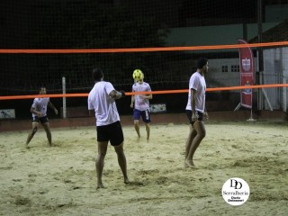 
<a style='margin-left: 5px;' class='btn btn-xs btn-social btn-facebook' href='https://www.facebook.com/sharer/sharer.php?u=https://boladovale.com.br/imgs/800-800-90/conteudo/fotos/1786/img3372.jpg' rel='popup' data-width='500' data-height='400'><i class='fa fa-facebook'></i>Compartilhar <span class='hidden-xs'>no Facebook</span>
</a> 
<a class='btn btn-default btn-xs' target='_blank' href='imgs/800-800-90/conteudo/fotos/1786/img3372.jpg'>
<span class='glyphicon glyphicon-cloud-download'></span> Salvar
</a> 
<span></span>