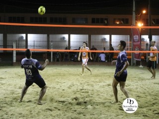 
<a style='margin-left: 5px;' class='btn btn-xs btn-social btn-facebook' href='https://www.facebook.com/sharer/sharer.php?u=https://boladovale.com.br/imgs/800-800-90/conteudo/fotos/1786/img3462.jpg' rel='popup' data-width='500' data-height='400'><i class='fa fa-facebook'></i>Compartilhar <span class='hidden-xs'>no Facebook</span>
</a> 
<a class='btn btn-default btn-xs' target='_blank' href='imgs/800-800-90/conteudo/fotos/1786/img3462.jpg'>
<span class='glyphicon glyphicon-cloud-download'></span> Salvar
</a> 
<span></span>