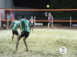 
<a style='margin-left: 5px;' class='btn btn-xs btn-social btn-facebook' href='https://www.facebook.com/sharer/sharer.php?u=https://boladovale.com.br/imgs/800-800-90/conteudo/fotos/1786/img3541.jpg' rel='popup' data-width='500' data-height='400'><i class='fa fa-facebook'></i>Compartilhar <span class='hidden-xs'>no Facebook</span>
</a> 
<a class='btn btn-default btn-xs' target='_blank' href='imgs/800-800-90/conteudo/fotos/1786/img3541.jpg'>
<span class='glyphicon glyphicon-cloud-download'></span> Salvar
</a> 
<span></span>