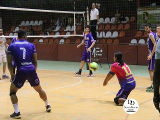 
<a style='margin-left: 5px;' class='btn btn-xs btn-social btn-facebook' href='https://www.facebook.com/sharer/sharer.php?u=https://boladovale.com.br/imgs/800-800-90/conteudo/fotos/1787/img3665.jpg' rel='popup' data-width='500' data-height='400'><i class='fa fa-facebook'></i>Compartilhar <span class='hidden-xs'>no Facebook</span>
</a> 
<a class='btn btn-default btn-xs' target='_blank' href='imgs/800-800-90/conteudo/fotos/1787/img3665.jpg'>
<span class='glyphicon glyphicon-cloud-download'></span> Salvar
</a> 
<span></span>