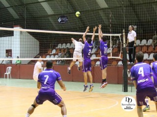 
<a style='margin-left: 5px;' class='btn btn-xs btn-social btn-facebook' href='https://www.facebook.com/sharer/sharer.php?u=https://boladovale.com.br/imgs/800-800-90/conteudo/fotos/1787/img3669.jpg' rel='popup' data-width='500' data-height='400'><i class='fa fa-facebook'></i>Compartilhar <span class='hidden-xs'>no Facebook</span>
</a> 
<a class='btn btn-default btn-xs' target='_blank' href='imgs/800-800-90/conteudo/fotos/1787/img3669.jpg'>
<span class='glyphicon glyphicon-cloud-download'></span> Salvar
</a> 
<span></span>