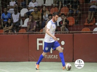 
<a style='margin-left: 5px;' class='btn btn-xs btn-social btn-facebook' href='https://www.facebook.com/sharer/sharer.php?u=https://boladovale.com.br/imgs/800-800-90/conteudo/fotos/1788/img2359.jpg' rel='popup' data-width='500' data-height='400'><i class='fa fa-facebook'></i>Compartilhar <span class='hidden-xs'>no Facebook</span>
</a> 
<a class='btn btn-default btn-xs' target='_blank' href='imgs/800-800-90/conteudo/fotos/1788/img2359.jpg'>
<span class='glyphicon glyphicon-cloud-download'></span> Salvar
</a> 
<span></span>