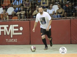 
<a style='margin-left: 5px;' class='btn btn-xs btn-social btn-facebook' href='https://www.facebook.com/sharer/sharer.php?u=https://boladovale.com.br/imgs/800-800-90/conteudo/fotos/1790/img2452.jpg' rel='popup' data-width='500' data-height='400'><i class='fa fa-facebook'></i>Compartilhar <span class='hidden-xs'>no Facebook</span>
</a> 
<a class='btn btn-default btn-xs' target='_blank' href='imgs/800-800-90/conteudo/fotos/1790/img2452.jpg'>
<span class='glyphicon glyphicon-cloud-download'></span> Salvar
</a> 
<span></span>